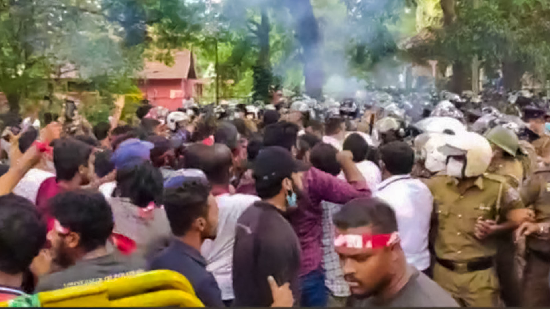 Sri Lanka warns of food crisis as protests continue against Rajapaksa